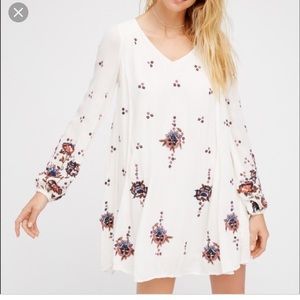 BNWT Oxford Embroidered Mini Dress In White Small